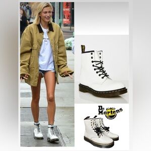 SOLD 🚨 Dr. Martens Leather Lace Up Boots